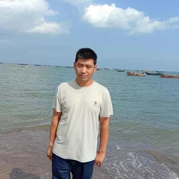 44岁岁辽宁单身帅哥 - 湖州吉缘网