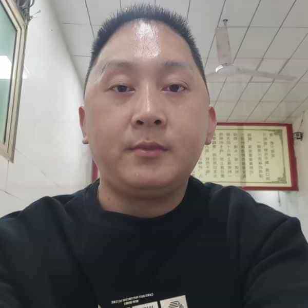 37岁岁陕西单身帅哥 - 湖州吉缘网