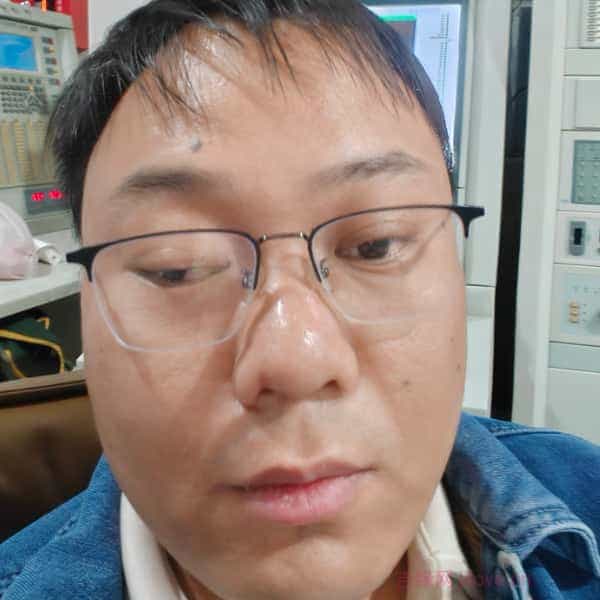32岁岁陕西单身帅哥 - 湖州吉缘网